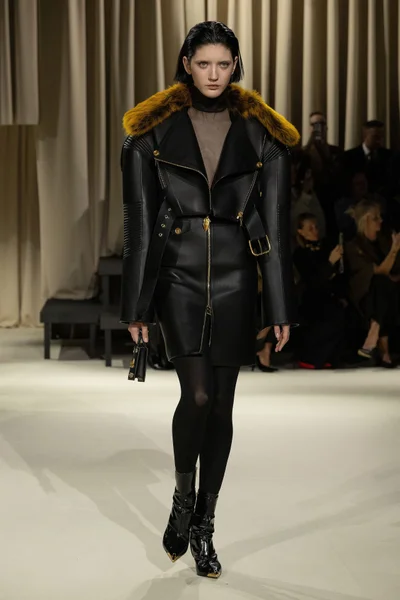 Look 21